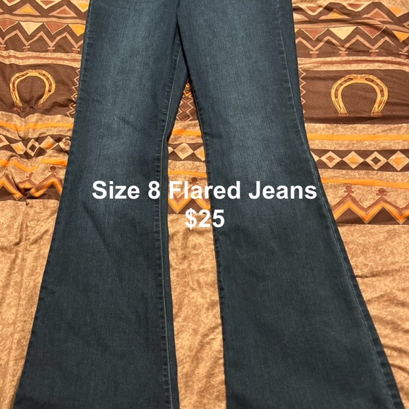 Jeans- Guess, Miss me, Flares, Levi’s - Picture 8 of 11